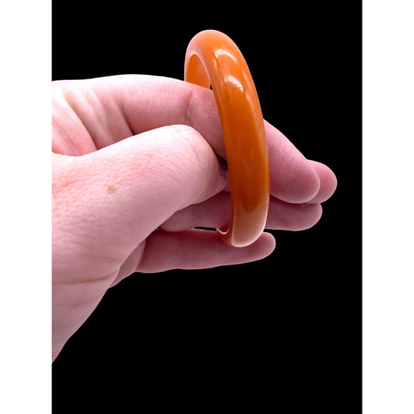 Vintage Bakelite Bangle Bracelet Pumpkin Orange Solid Vibrant Color 3" - Picture 6 of 8